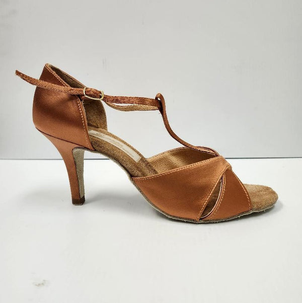 Aida 067T- 3" slim heel, size 26- Clearance