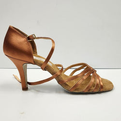 Aida 070 Karina- 3" slim heel, size 26- Clearance